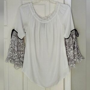 White House Black Market White Black Lace Boho Off Shoulder Festival Blouse. S